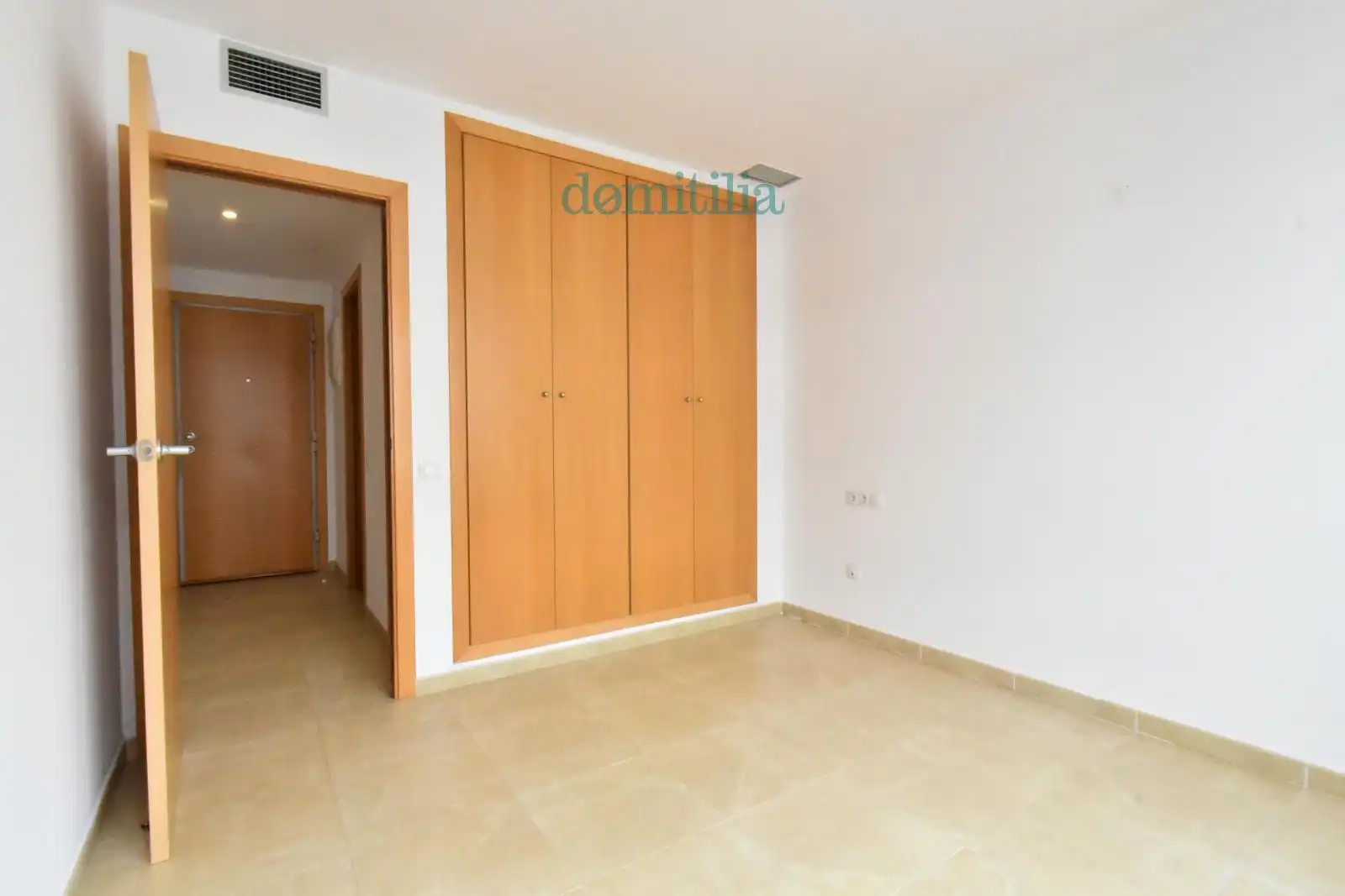 Piso de alquiler en zurbano, Centre
