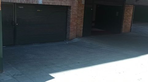 Foto 4 de Garaje de alquiler en Plaza Unidad Nacional, 12, Santo Domingo y San Martín, Huesca Capital