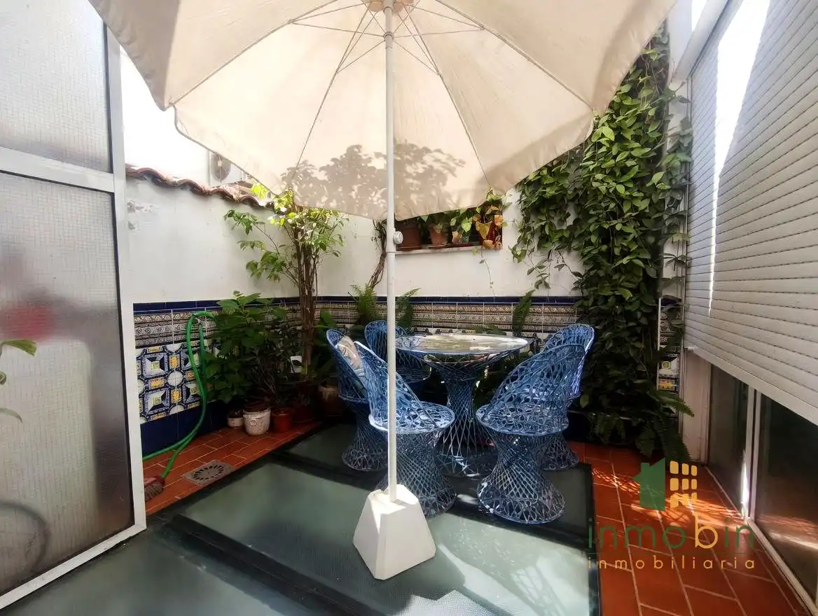 Casa con terraza en venta en Don Benito, imagen 8