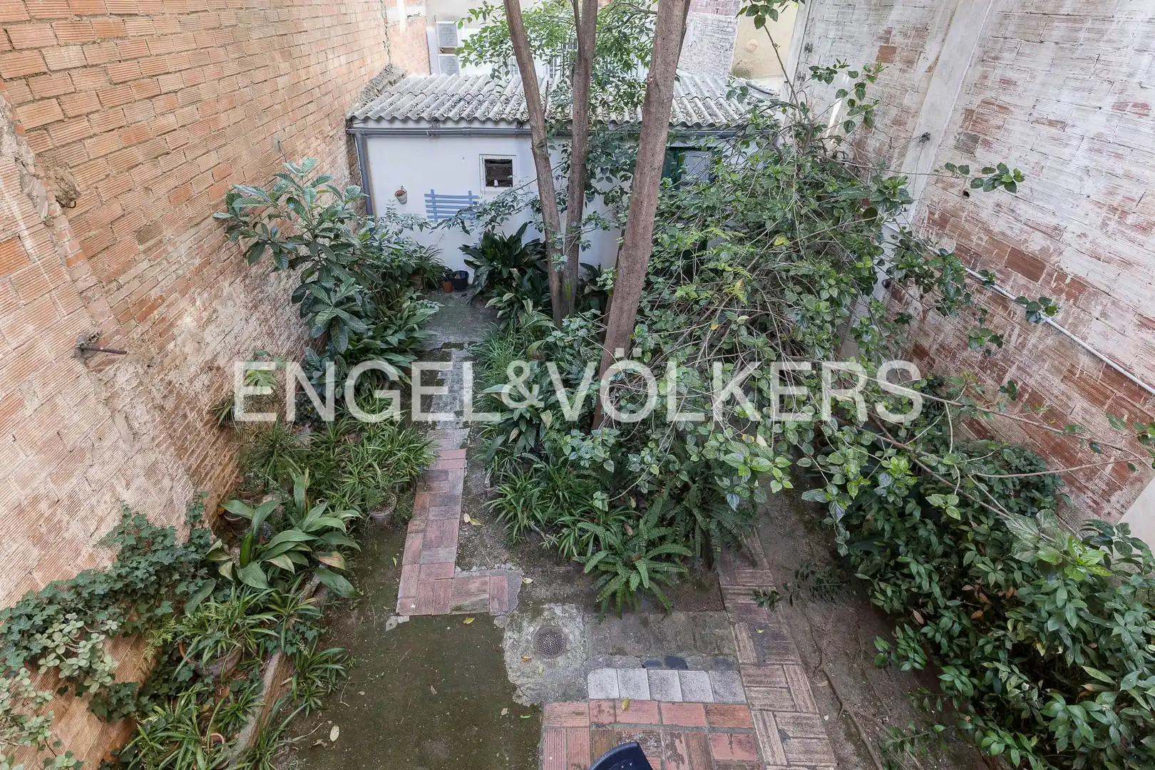 Terraza de Casa adosada en venta en Barcelona con Calefacción y Jardín privado
