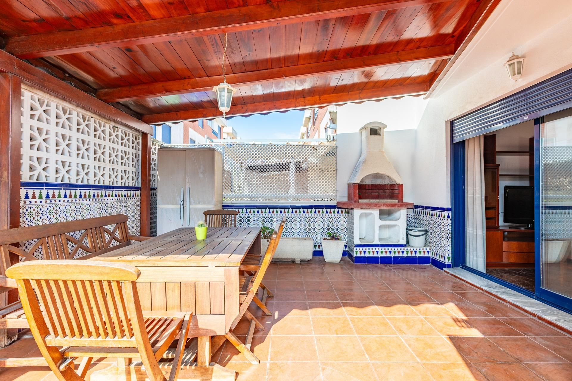Terraza de Casa adosada en venta en Castellón de la Plana / Castelló de la Plana con Aire acondicionado, Calefacción y Terraza