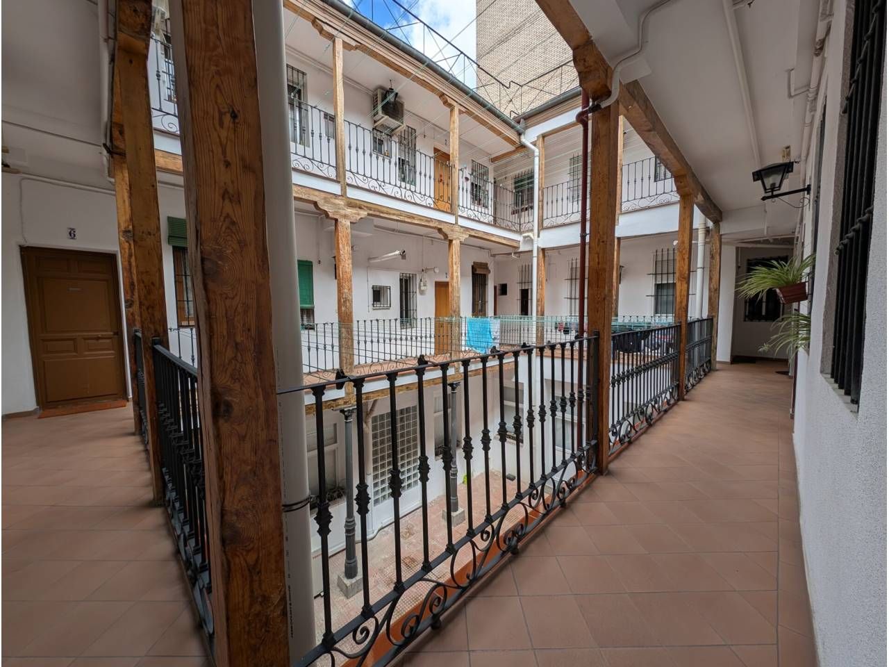 Exterior view of Flat for sale in  Madrid Capital  with Air Conditioner, Heating and Balcony