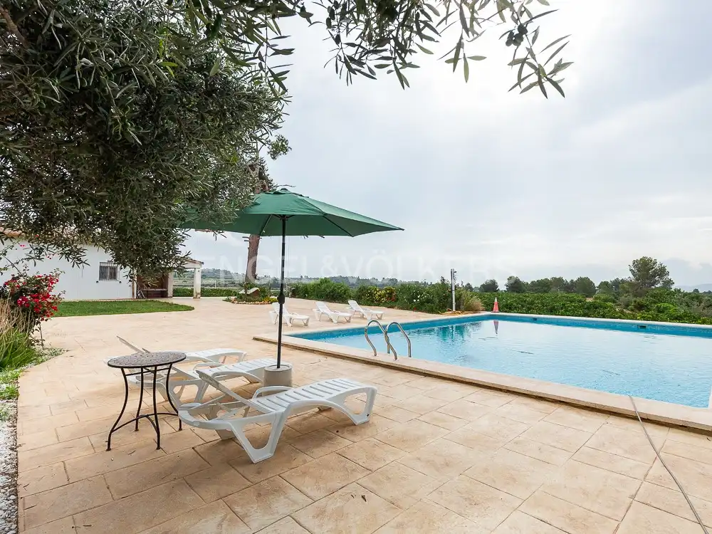 Casa amb piscina en venda a Montroi / Montroy, imagen 47