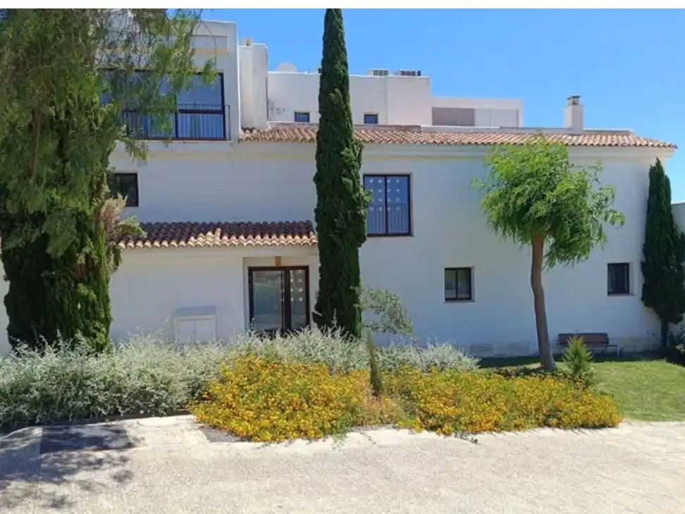 Exterior view of Flat for sale in Doña Julia Golf