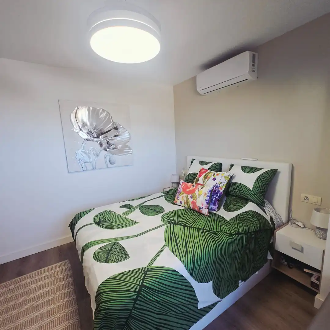 Schlafzimmer von Wohnung zum Verkauf in Rincón de la Victoria mit Klimaanlage, Heizung und Terrasse
