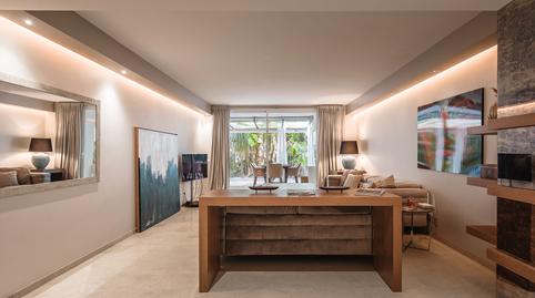 Foto 2 de Apartament en venda a Lomas de Marbella Club, Marbella