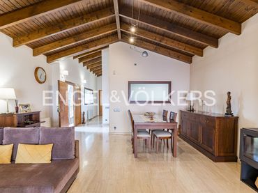 Casa con piscina in vendita a Carrer Rascler