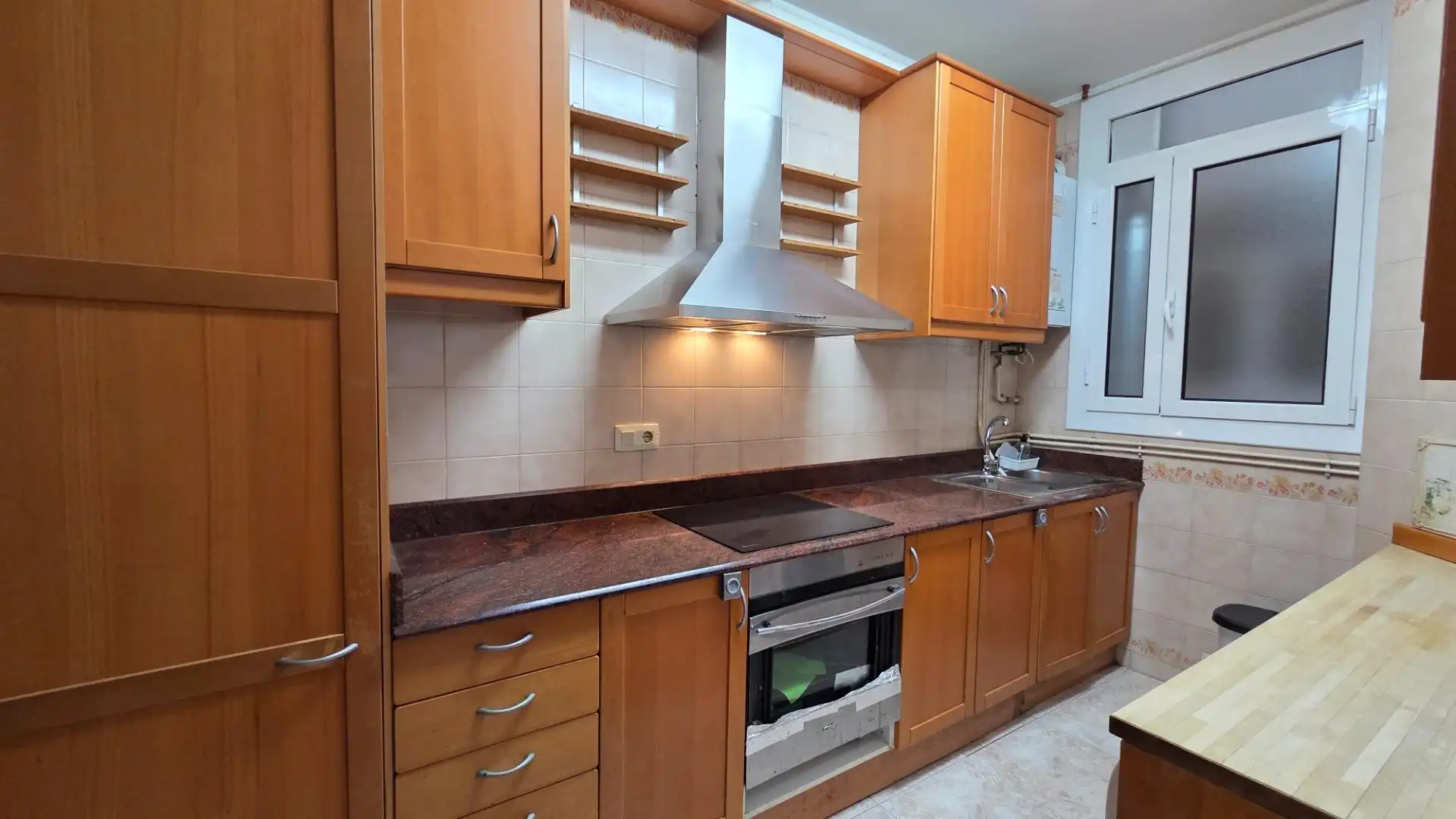 Küche von Wohnung zum Verkauf in Barcelona mit Heizung
