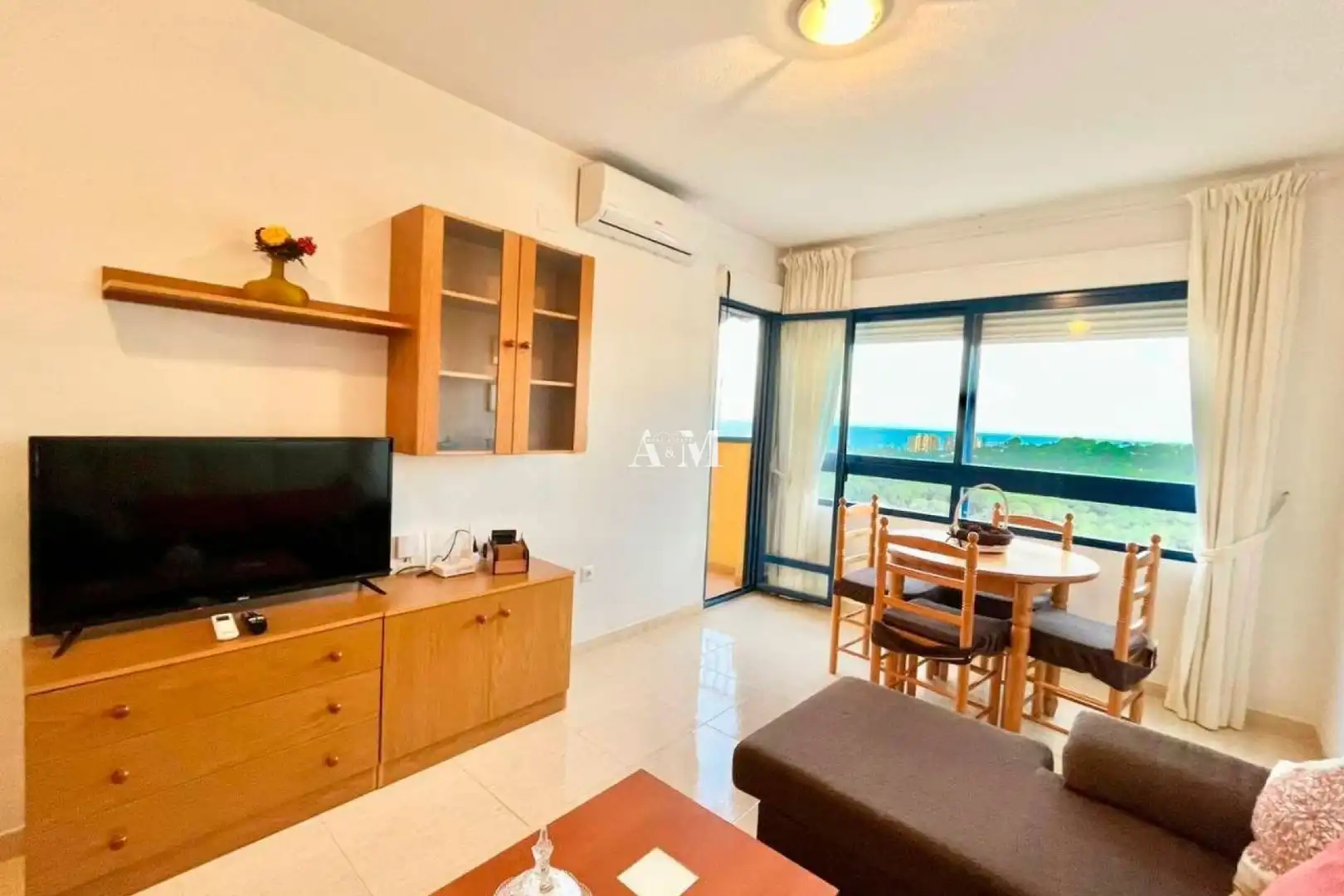 Apartamento con terraza en alquiler en Orihuela Costa, imagen 4