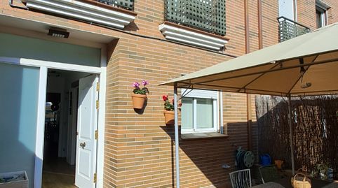 Foto 2 de Casa adosada en venda a Castellbisbal, Barcelona