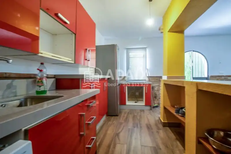 Country homes for sale in Úbeda