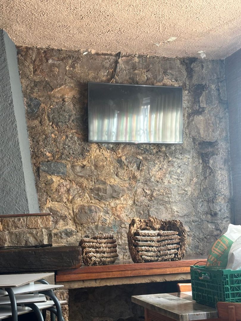 Geschaftsraum zur Miete in Cercs mit Möbliert