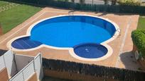 Piscina de Pis en venda en Roda de Berà amb Aire condicionat, Calefacció i Jardí privat