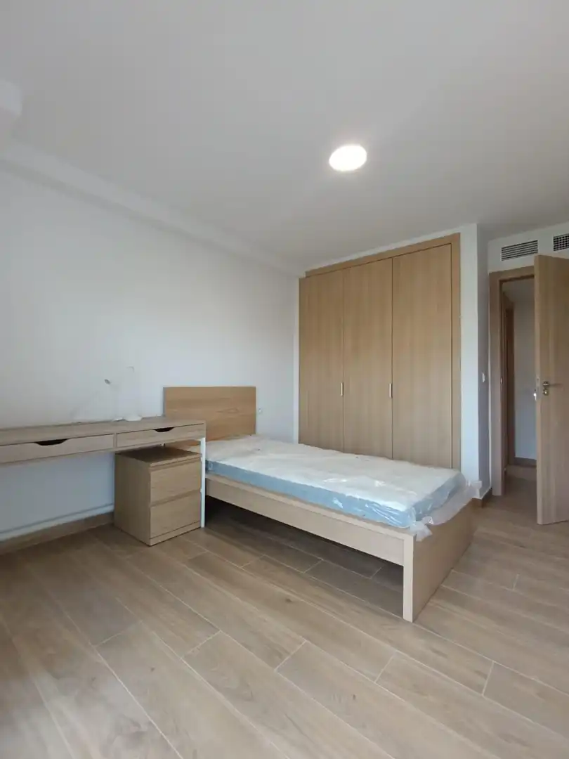 Bedroom of Flat for rent in Murcia  with Air Conditioner, Heating and Terrace
