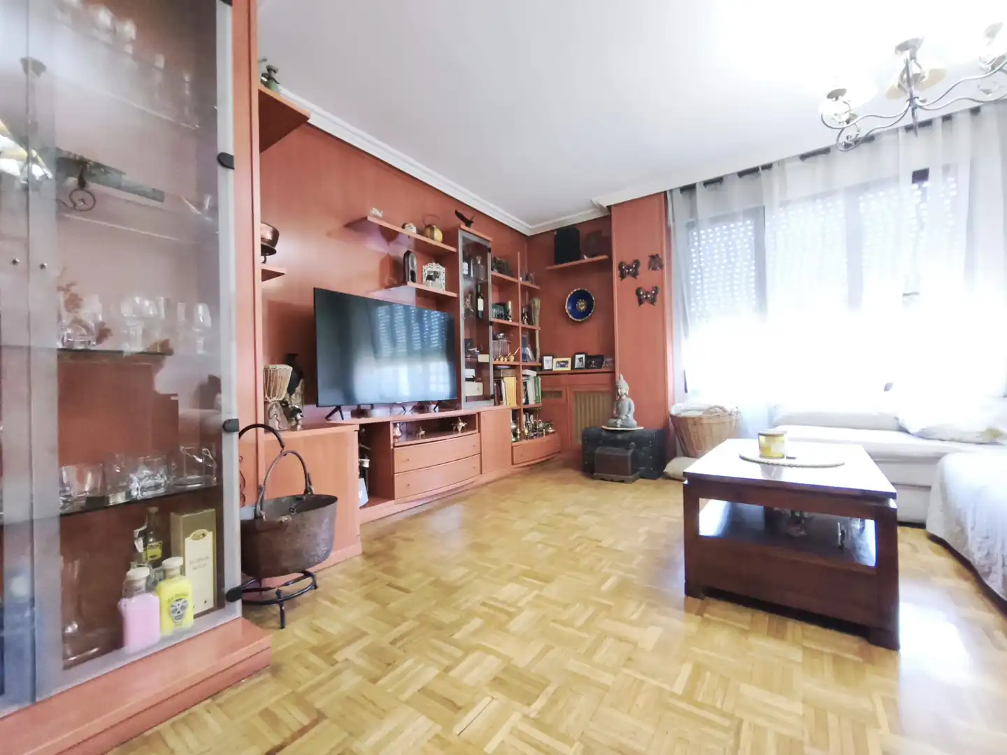 Sala d'estar de Pis en venda en Leganés amb Aire condicionat, Calefacció i Jardí privat