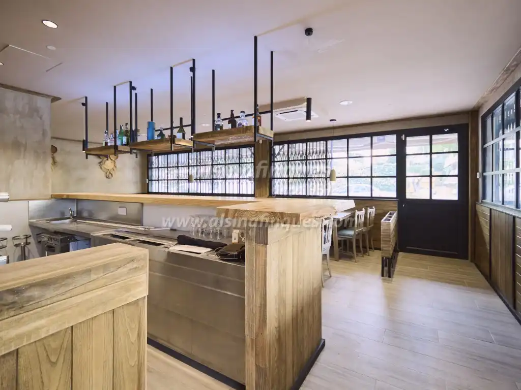 Local en venta en Lloret de Mar con Aire acondicionado y Amueblado