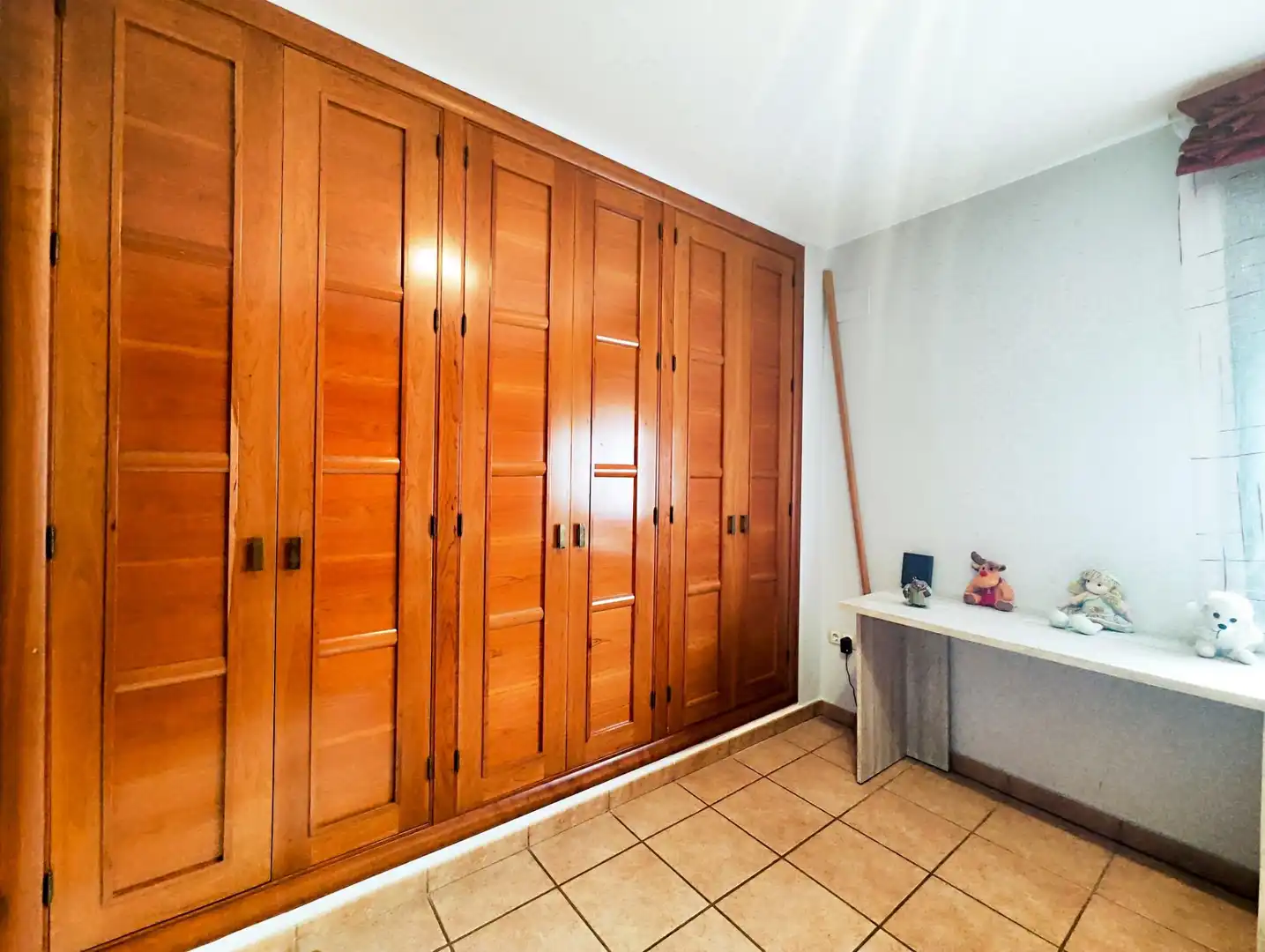 Dormitori de Casa o xalet en venda en Puertollano amb Aire condicionat, Calefacció i Jardí privat