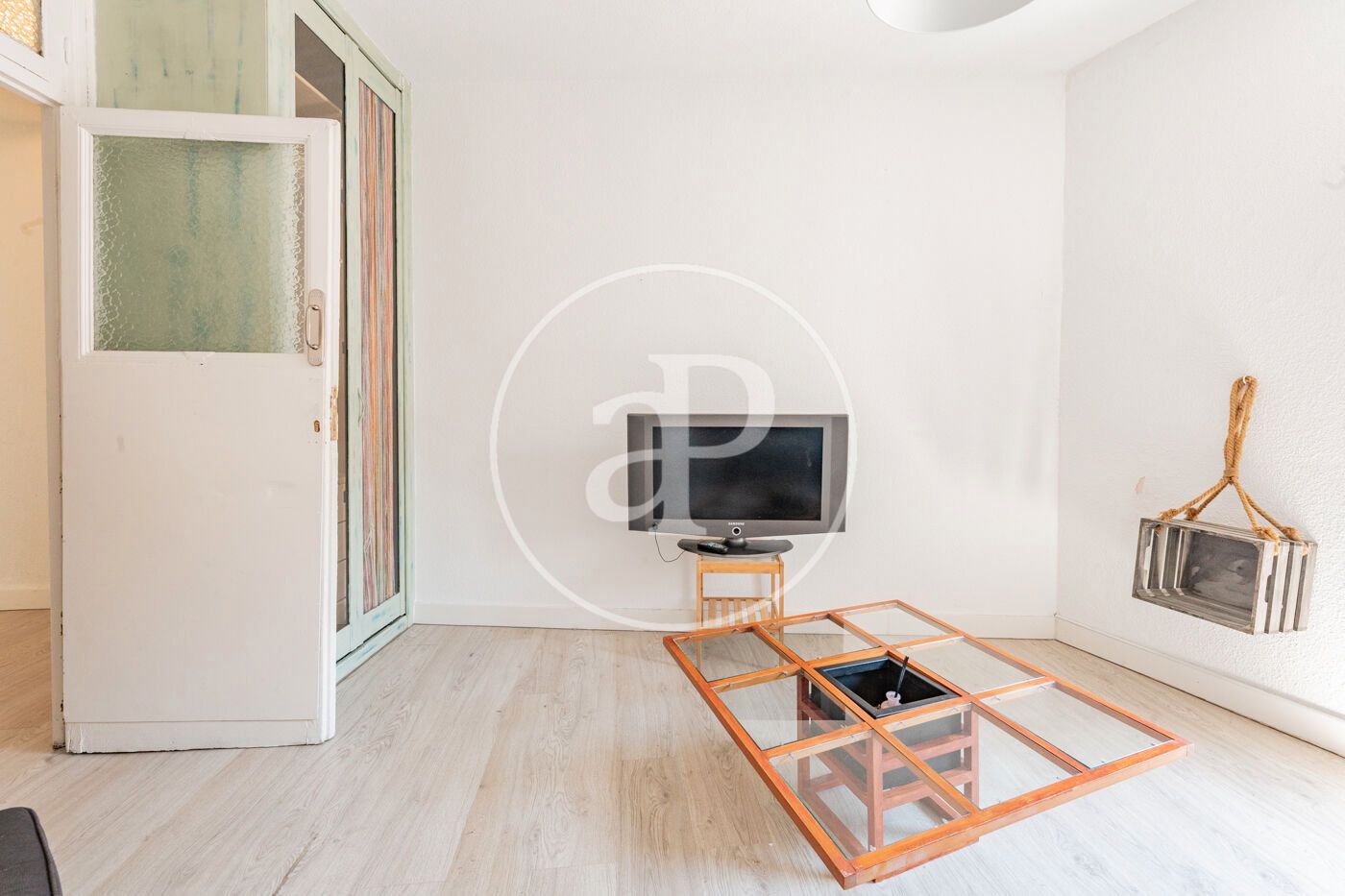 Sala d'estar de Pis en venda en  Madrid Capital amb Calefacció