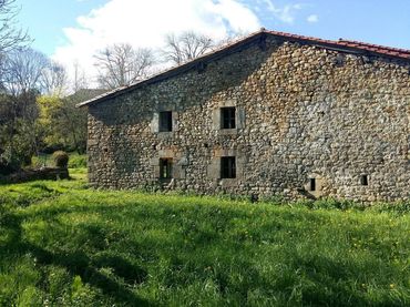 Landhaus zum Verkauf in Villafufre