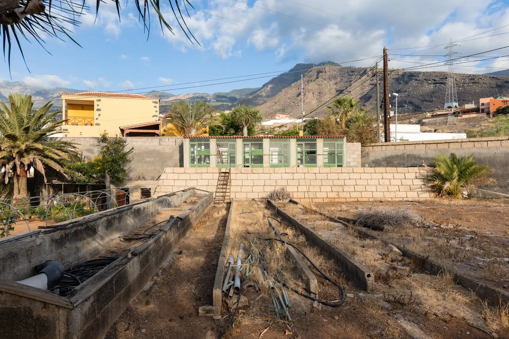 Vista exterior de Casa o xalet en venda en Candelaria amb Aire condicionat, Jardí privat i Terrassa