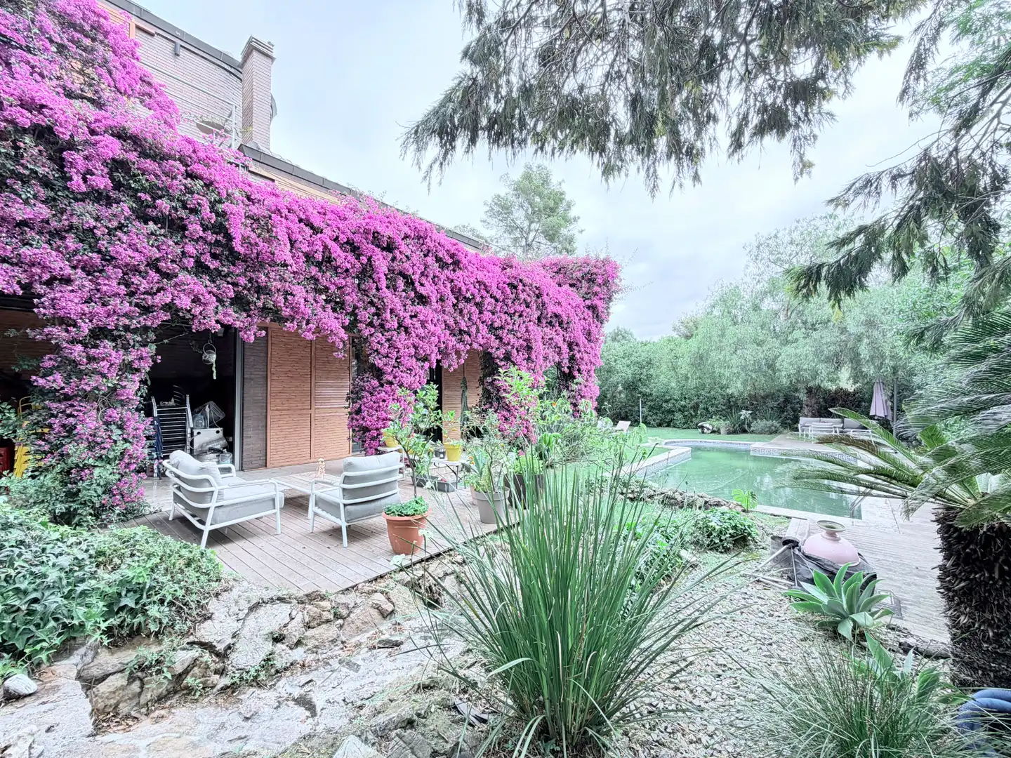 Garten von Haus oder Chalet zum Verkauf in Castelldefels mit Klimaanlage, Heizung und Privatgarten
