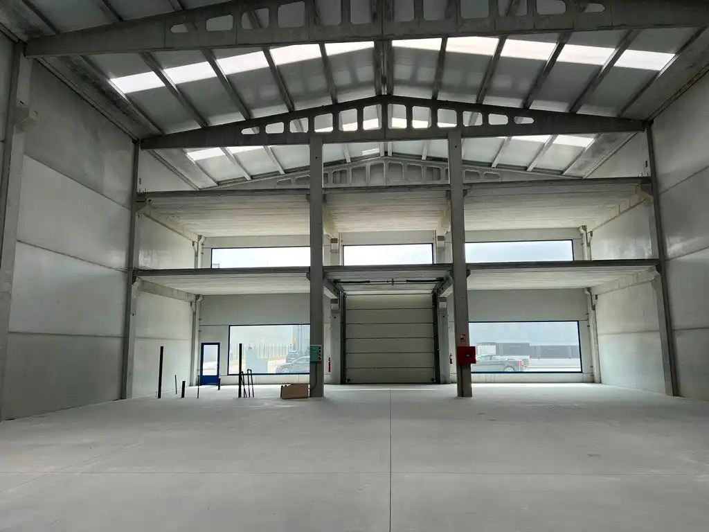 Nave industrial in affitto a Carballo, imagen 3