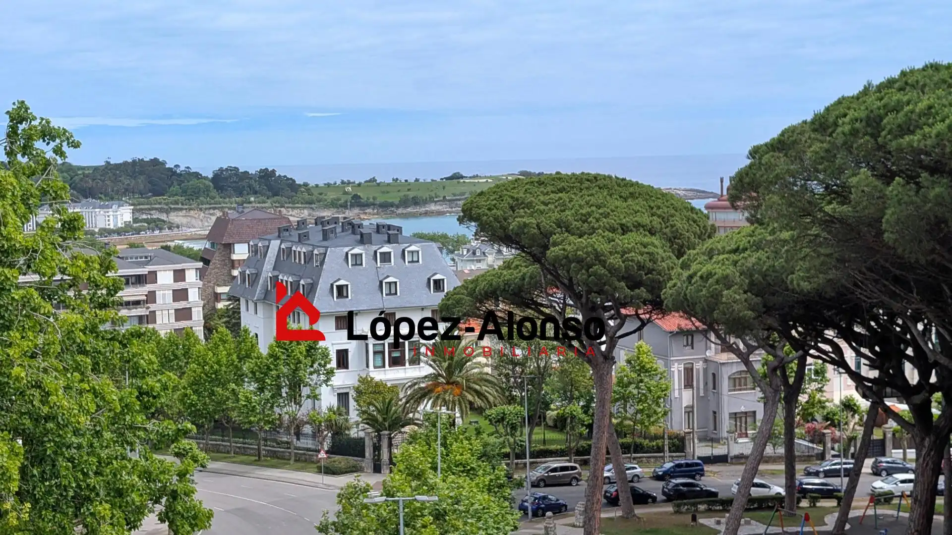Exterior view of Flat for sale in Santander  with Heating and Storage room