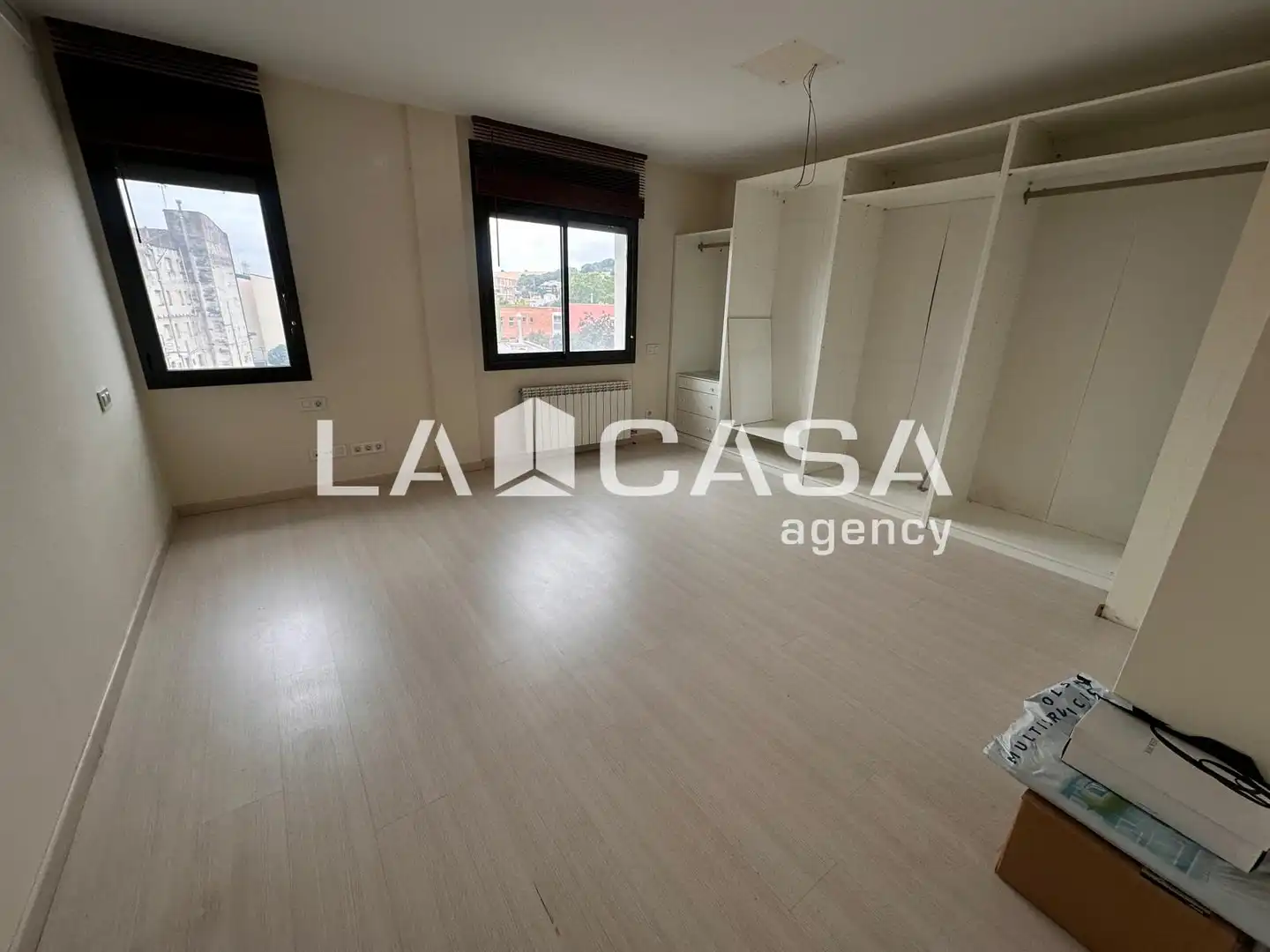 Flat for sale in Canovelles