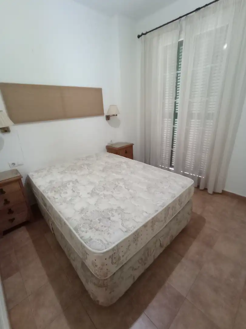 Dormitori de Apartament de lloguer en Málaga amb Aire condicionat, Terrassa i Moblat
