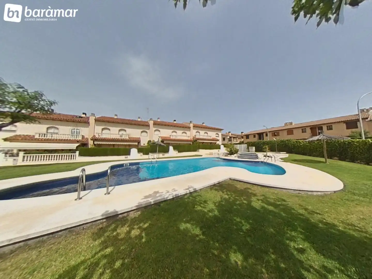 Maison mitoyenne avec terrasse à louer à Carrer del Vallespir, imagen 5