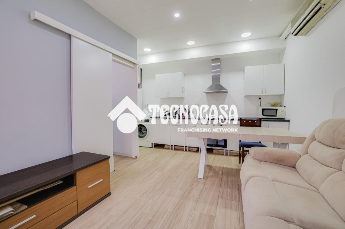 Flat for sale in Badalona  with Air Conditioner and Parquet flooring