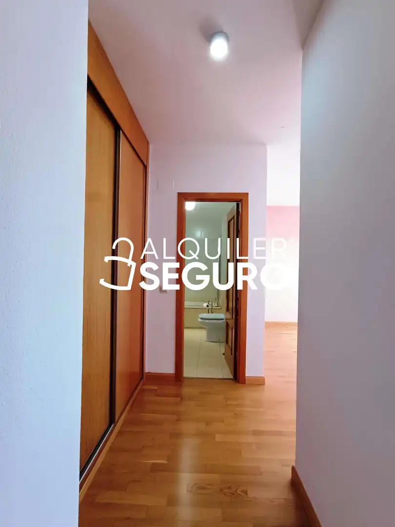 Flat for rent in Antonio Van De Pere, Hospital