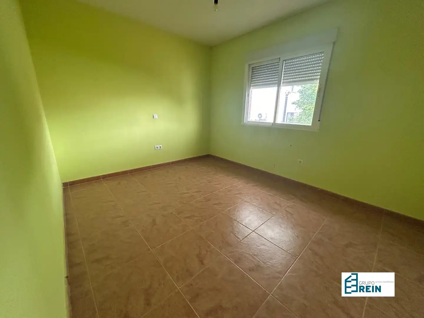 Bedroom of Detached homes for sale in Recas  with Private garden and Furnished