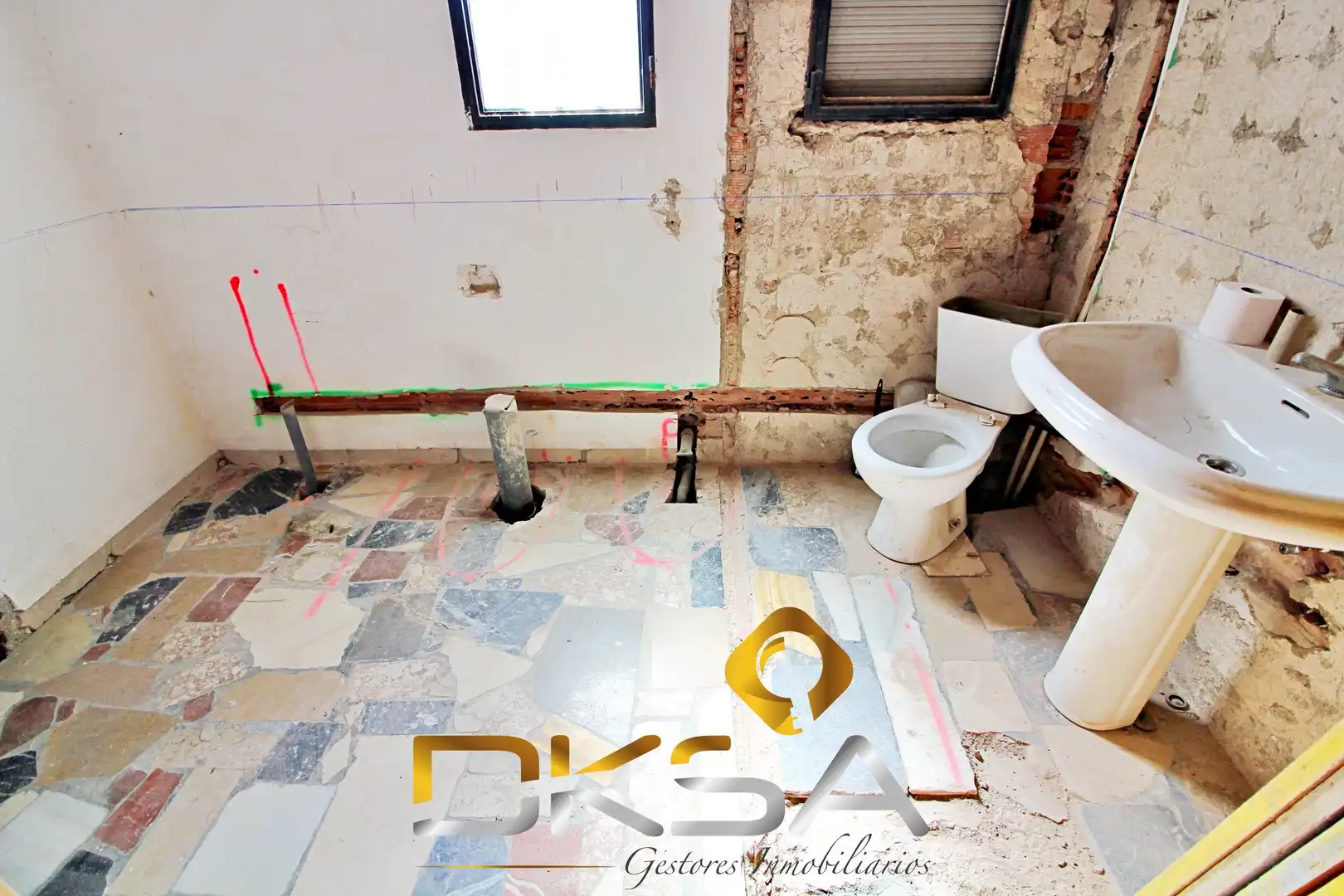 Bathroom of Houses for sale in Vila-real  with Private garden and Terrace