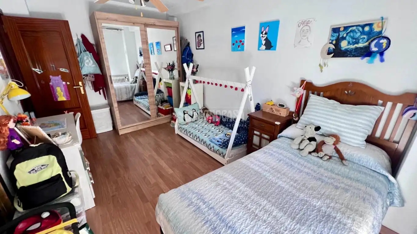 Habitación de Piso en venta en Alcalá de Henares
