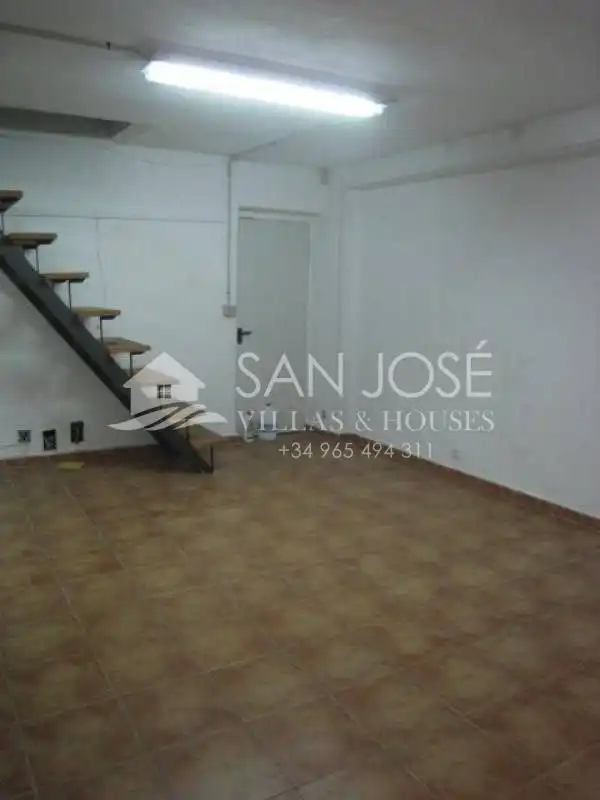 Local comercial en venda a Novelda, imagen 6