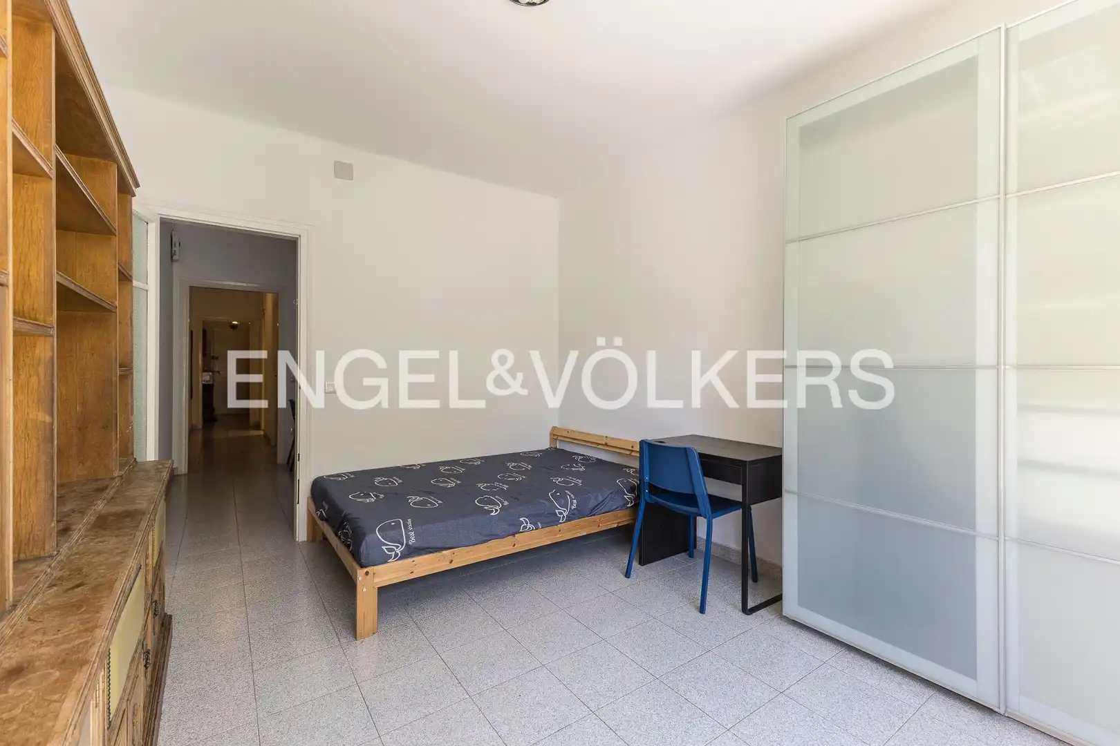 Flat for sale in Barcelona  with Heating