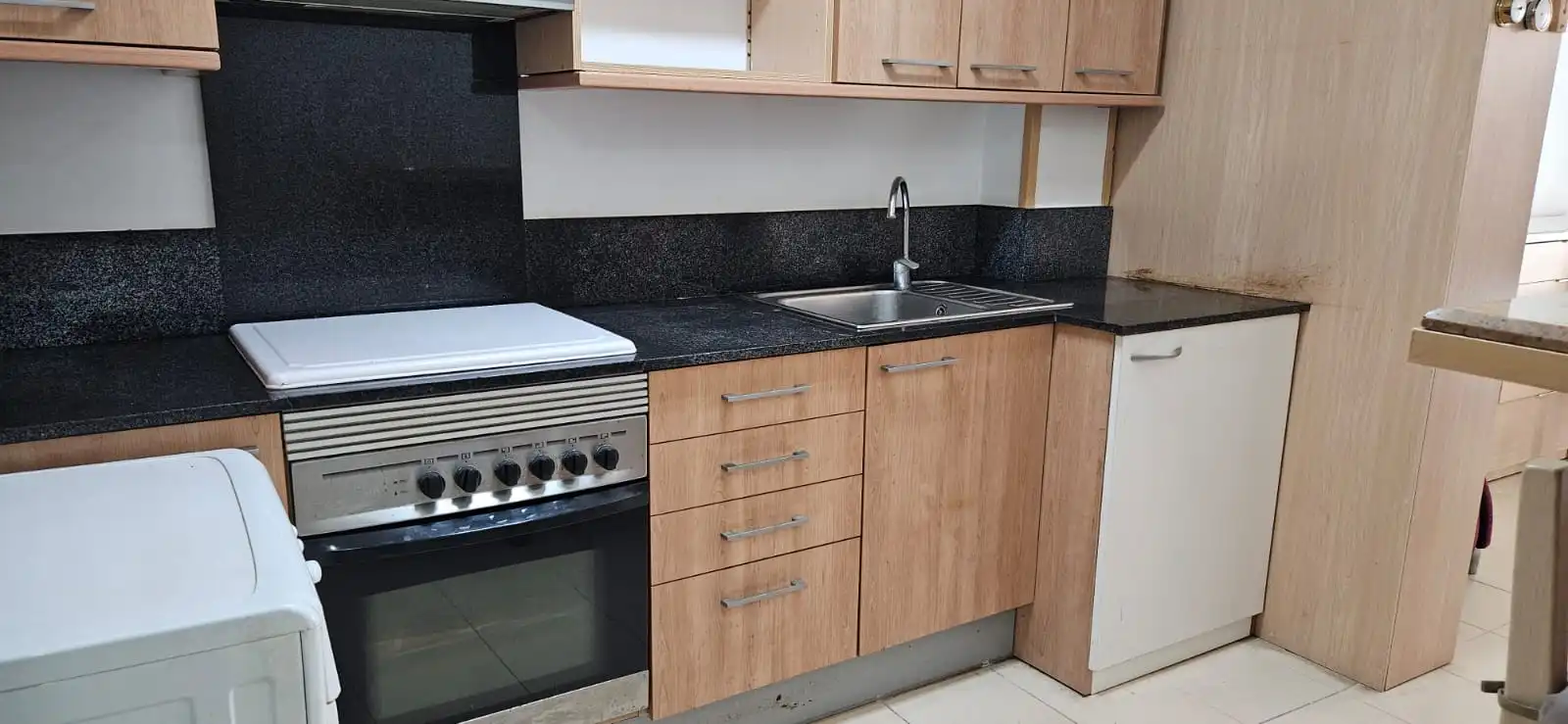 Kitchen of Flat for sale in Tarragona  with Air Conditioner, Furnished and Balcony