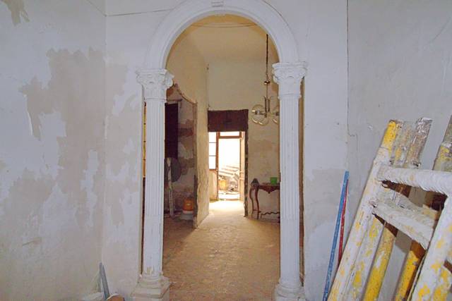 Edificio en Venta en Reina Victoria - Miguel Hernández