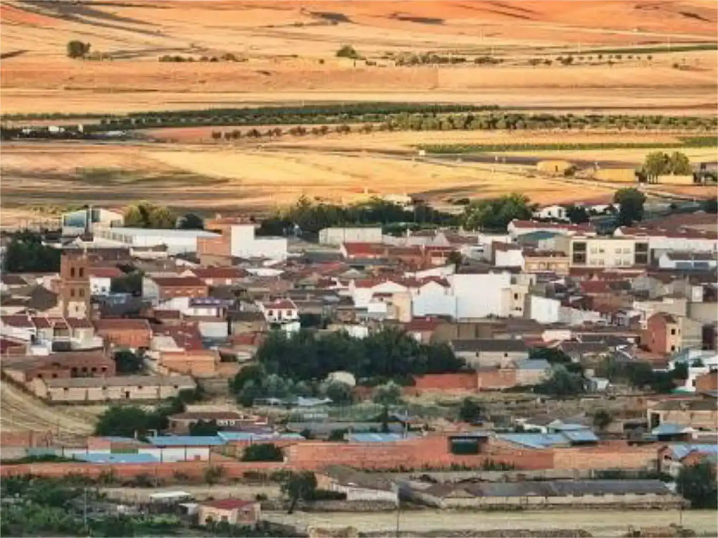 Vista exterior de Casa adosada en venta en Aldea del Rey con Aire acondicionado, Amueblado y Balcón