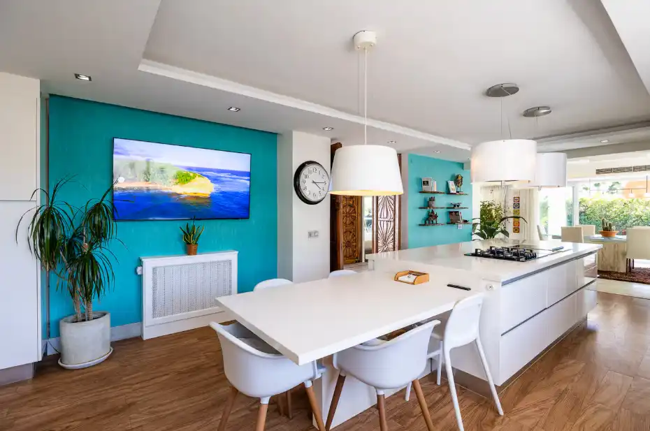Menjador de Casa o xalet de lloguer en Marbella amb Aire condicionat, Jardí privat i Terrassa