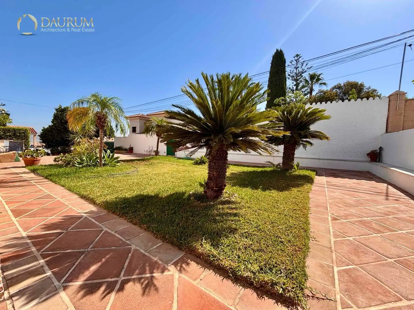 Vista exterior de Casa o chalet en venta en Alhaurín de la Torre con Aire acondicionado, Terraza y Trastero