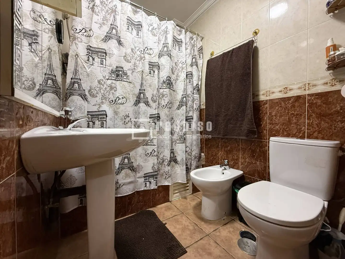 Baño de Piso en venta en Málaga con Aire acondicionado