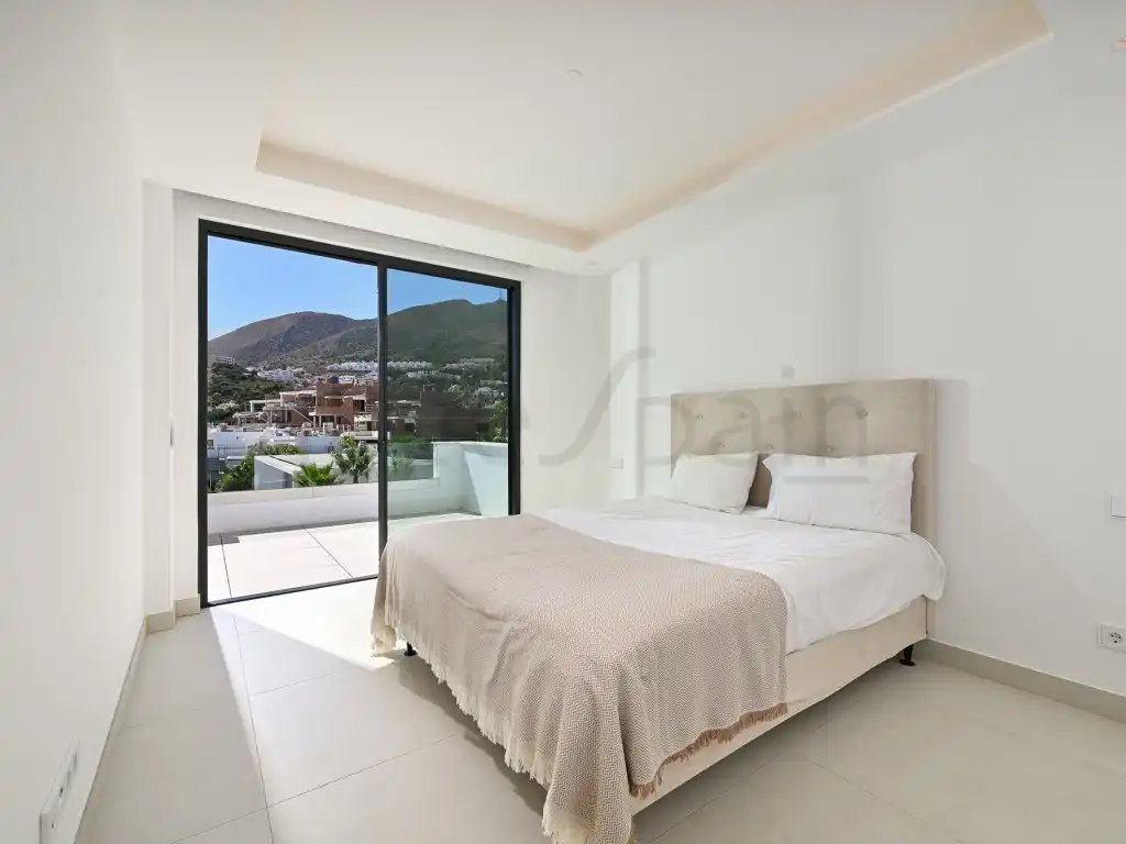 Habitación de Casa o chalet en venta en Benalmádena