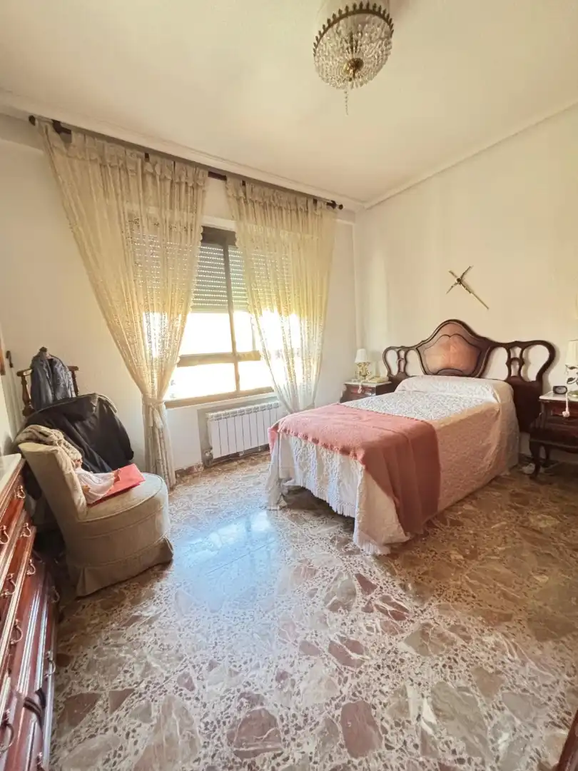 Habitación de Piso de alquiler en Ciudad Real con Amueblado