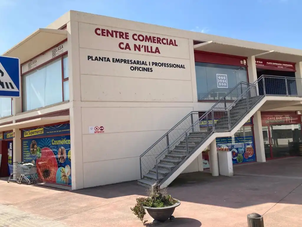 Vista exterior de Oficina de lloguer en La Garriga amb Aire condicionat, Calefacció i Internet