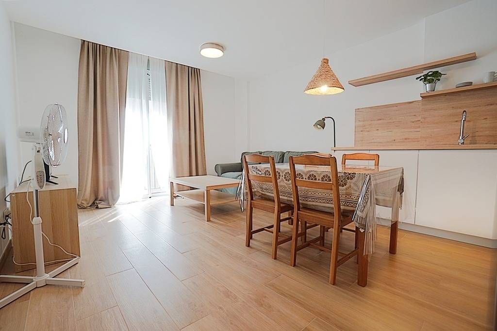 Sala de estar de Estudio en venta en Las Palmas de Gran Canaria con Trastero, Balcón y Alarma