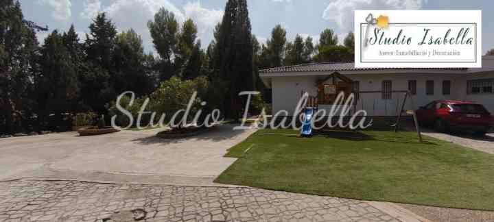 Garden of House or chalet for sale in Argés  with Air Conditioner, Heating and Private garden