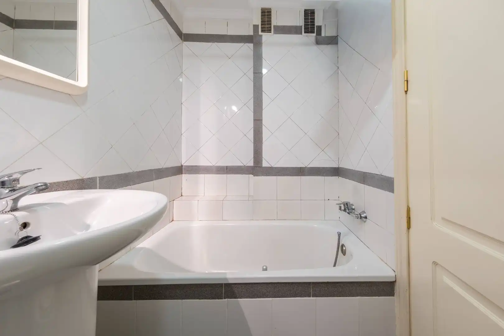 Baño de Piso en venta en Las Palmas de Gran Canaria con Amueblado