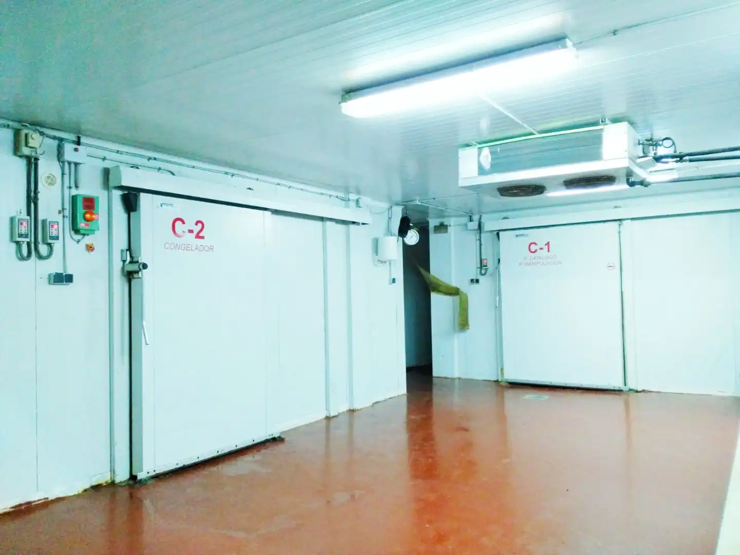 Business premises to rent in Carrer Tramuntana 36, imagen 2